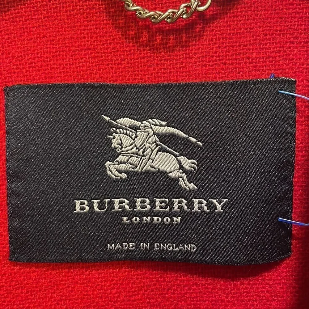 BURBERRY woman’s red wool long trench coat - Picture 6 of 16